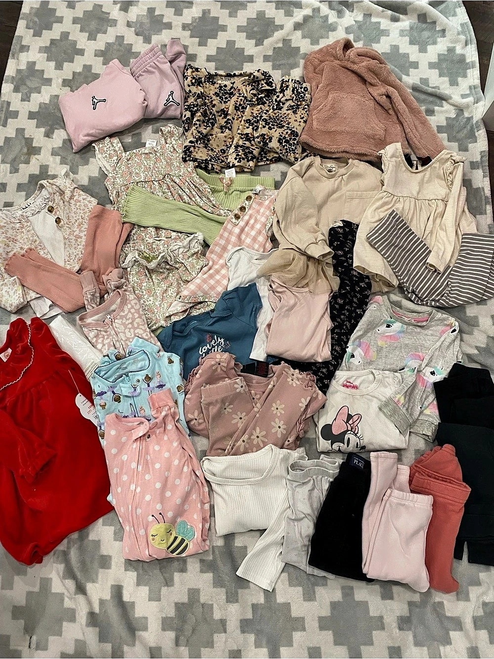 19-24 month girls Clothing Lot